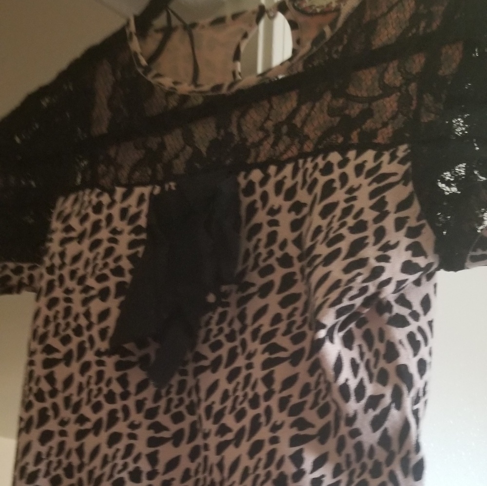 Twelve by Twele leopard peplum top